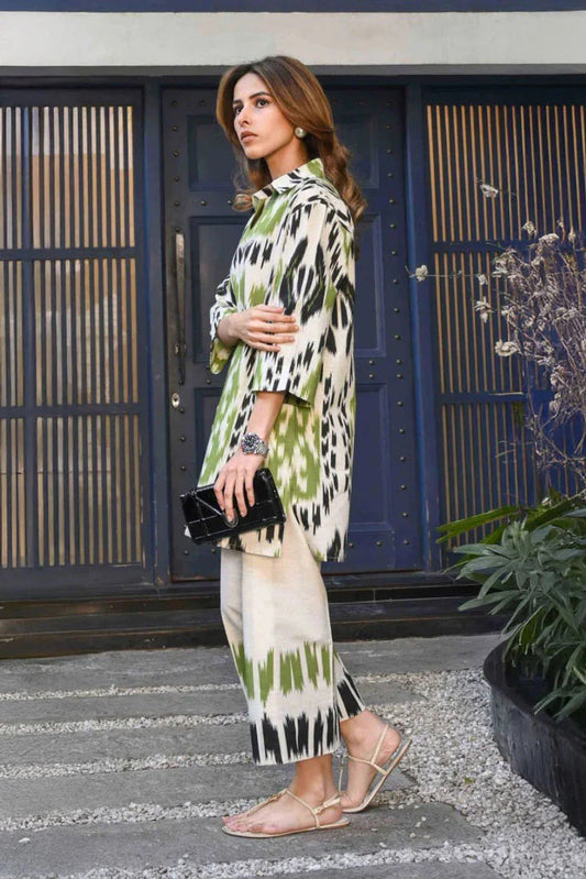 Ikat-Inspired Green & White Printed Co-Ord Set