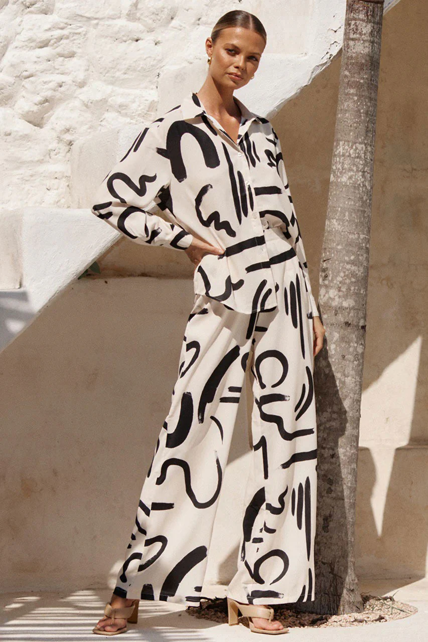 Abstract Monochrome Co-ord Set – Effortless Chic
